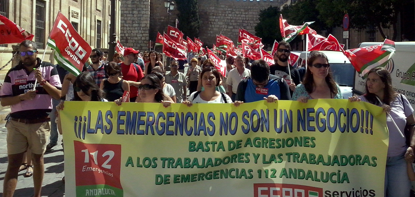 Imagen de la manifestacin de Sevilla de los trabajadores y trabajadoras del 112